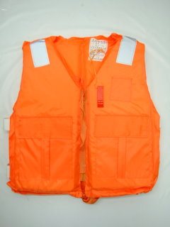 附高音哨救生衣